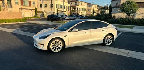 Tesla Model 3 2023