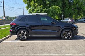 Porsche Cayenne car