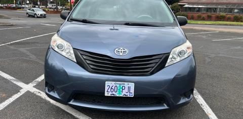 Toyota Sienna 2014