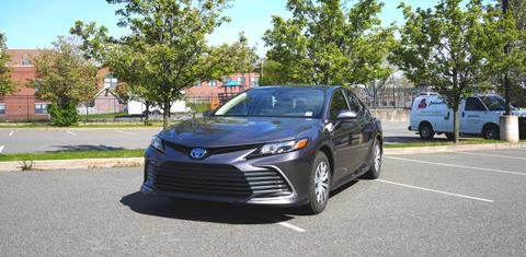 Toyota Camry Hybrid 2021