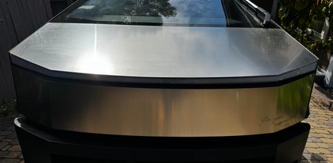 Tesla Cybertruck 2024