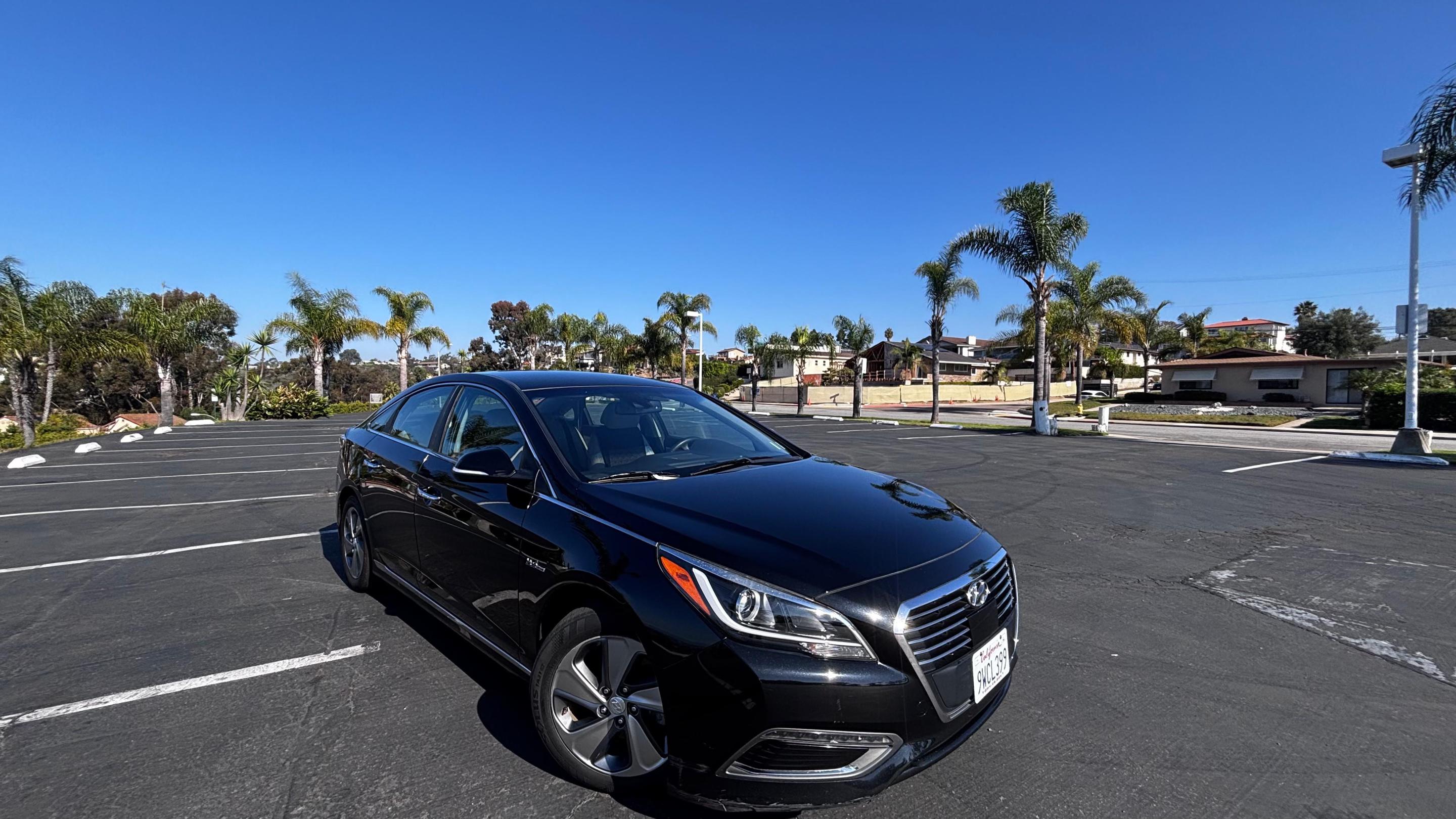 Hyundai Sonata Plug-In Hybrid 2017 in 
