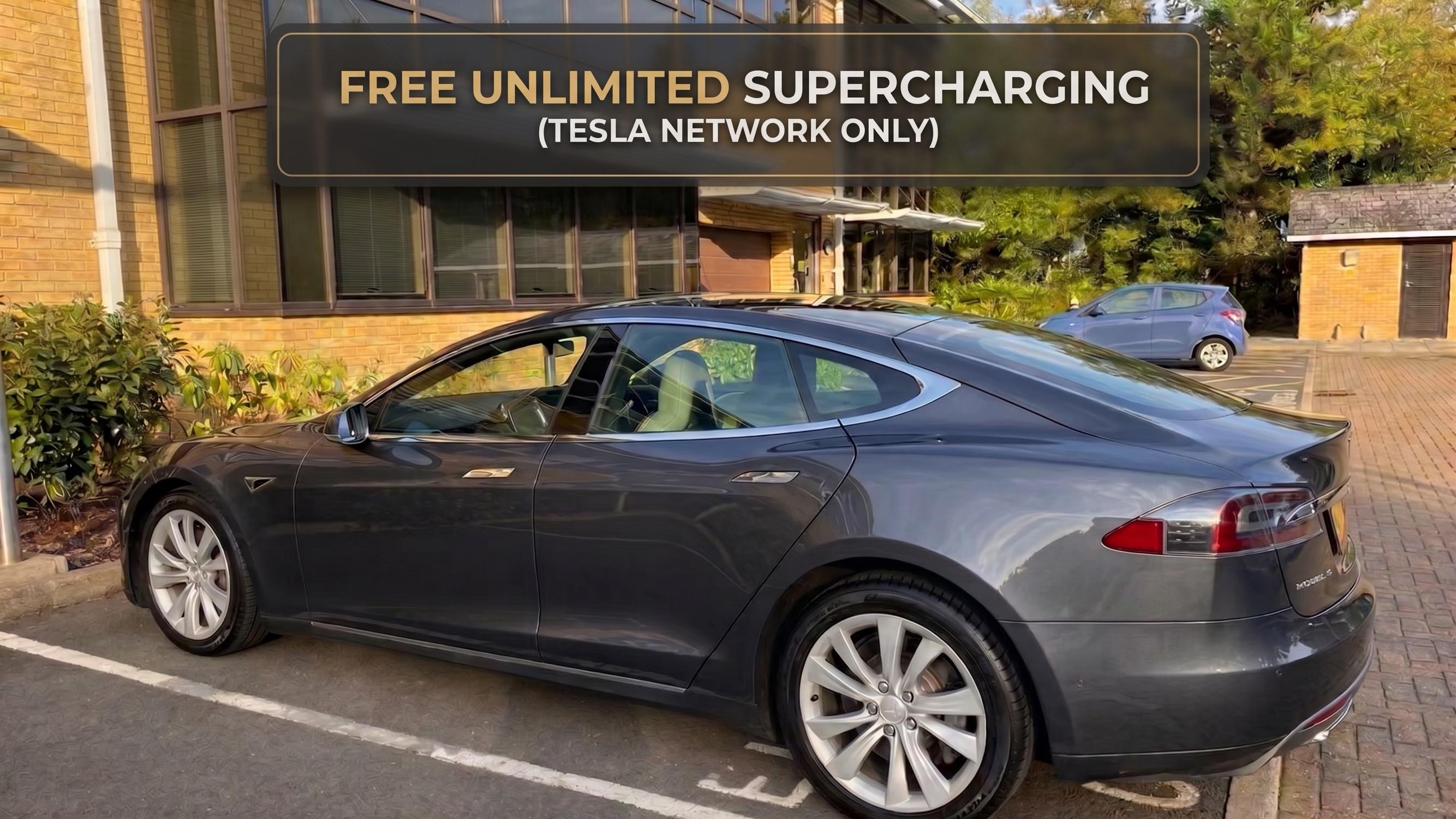 Tesla Model S 2015 in Cambridge