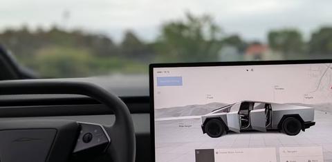 Tesla Cybertruck 2025