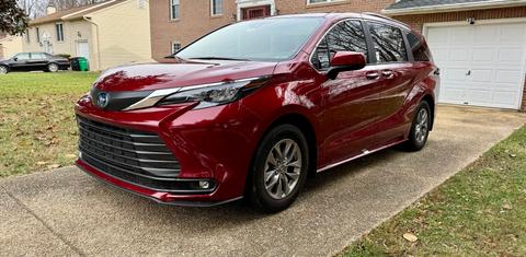 Toyota Sienna 2025