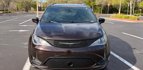 Chrysler Pacifica 2018