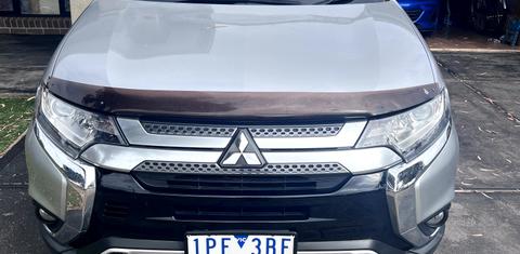 Mitsubishi OUTLANDER 2018
