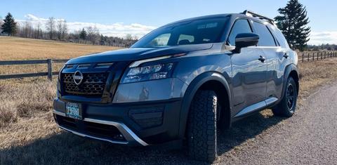 Nissan Pathfinder 2025