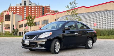 Nissan Versa 2012