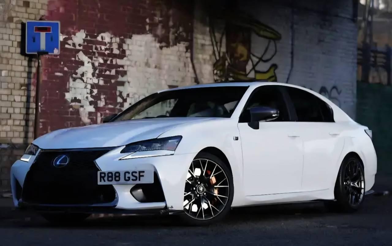 Lexus GS F 2016 in London
