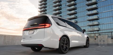 Chrysler Pacifica 2024