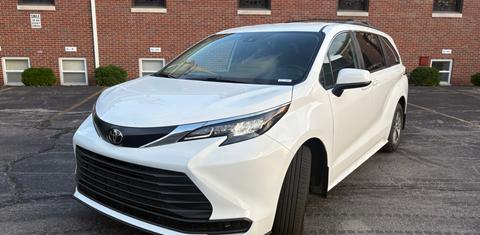 Toyota Sienna 2026