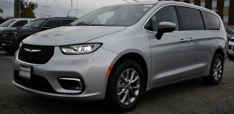 Chrysler Pacifica 2023