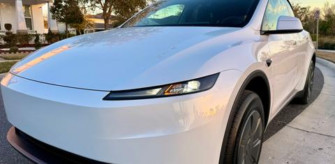Tesla Model Y 2026