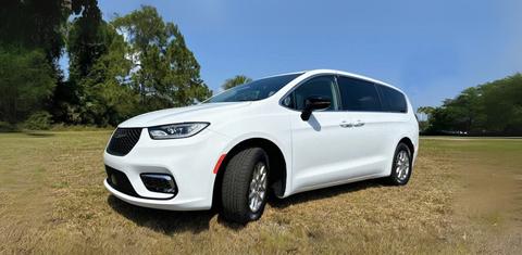 Chrysler Pacifica 2024