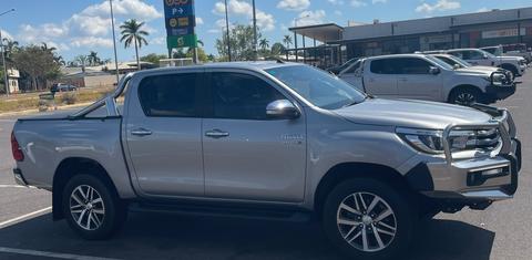 Toyota HILUX 2015