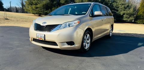 Toyota Sienna 2014
