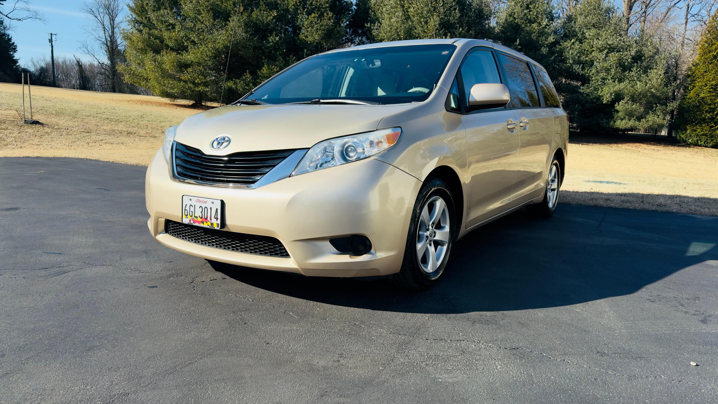 Toyota Sienna 2014 in 