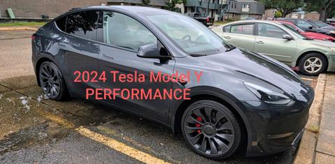 Tesla Model Y 2024