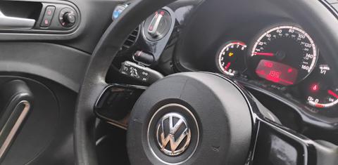 Volkswagen Beetle 2016