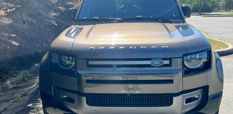 Land Rover Defender 2025