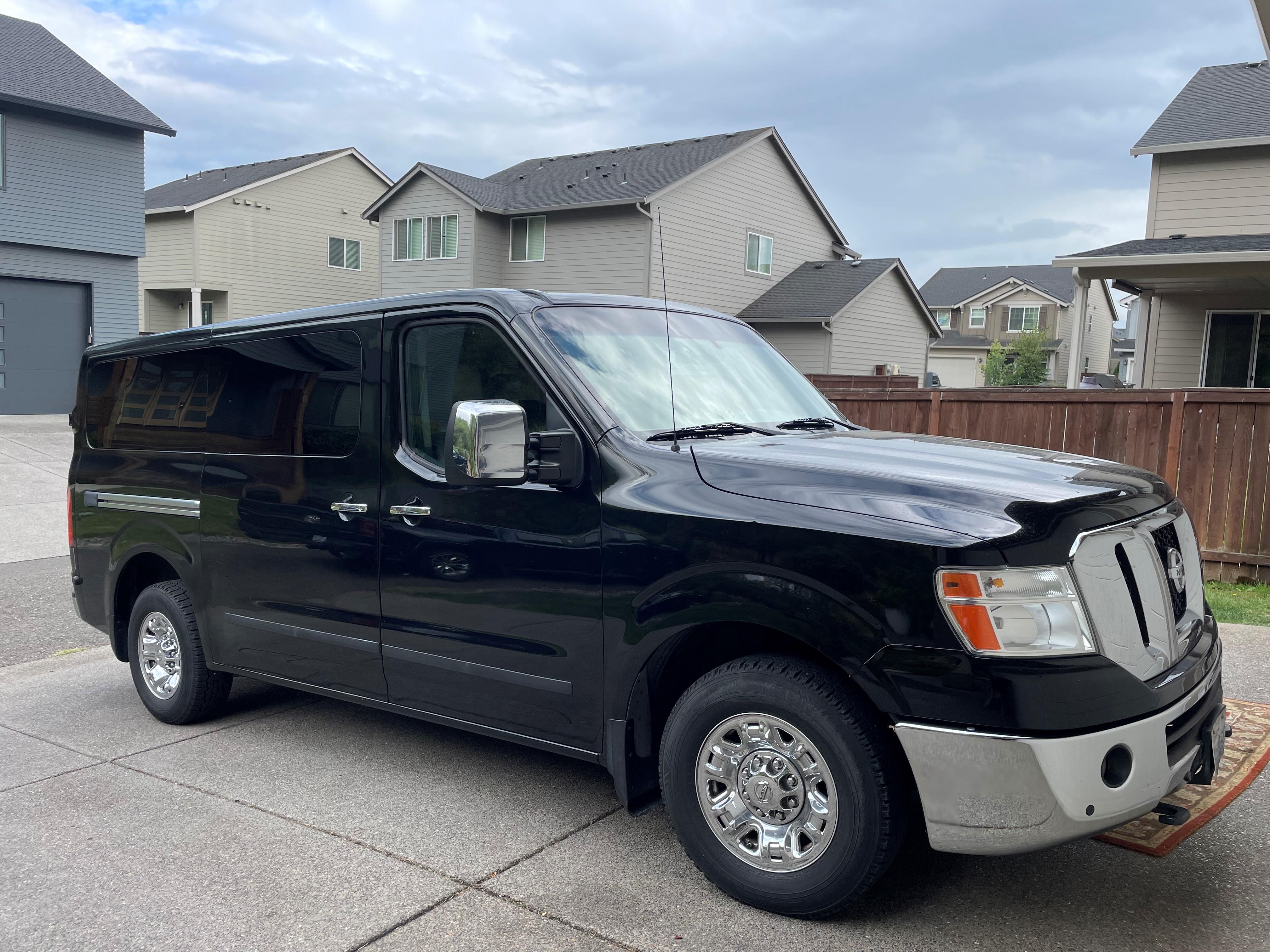 Nissan NV 2015 in Vancouver, WA