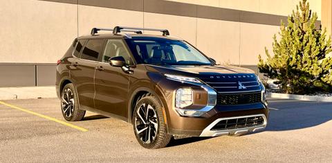 Mitsubishi Outlander 2024