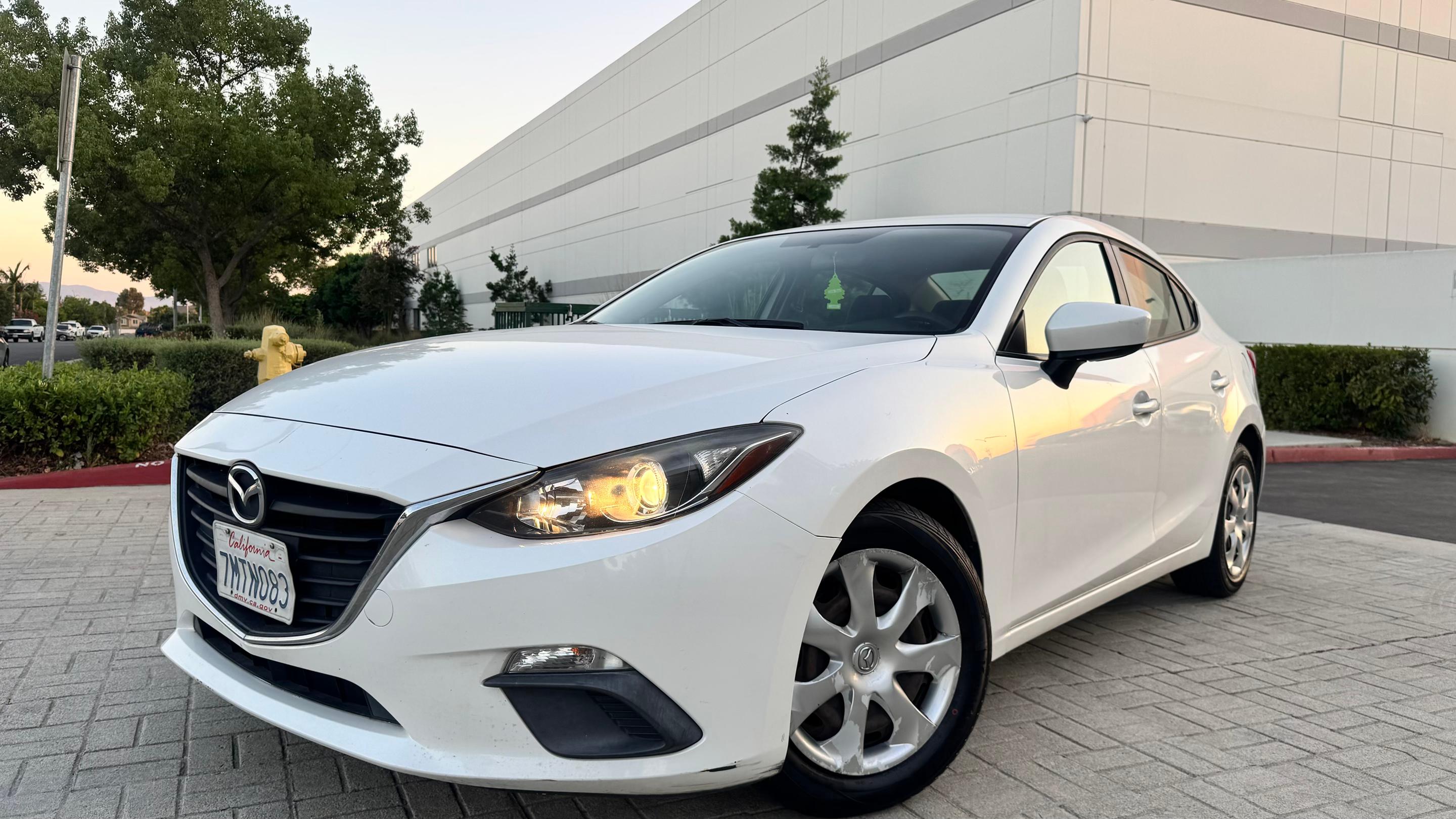 Mazda Mazda3 2015 in 
