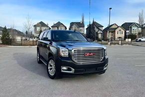 GMC Yukon 2017 in Calgary