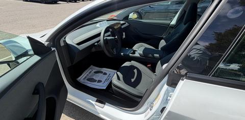 Tesla Model 3 2025