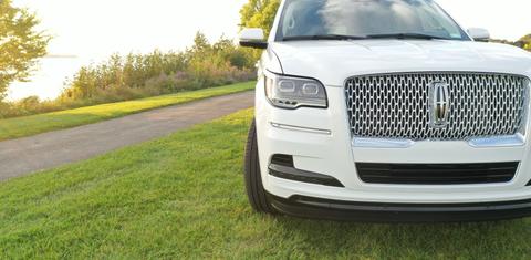 Lincoln Navigator 2024