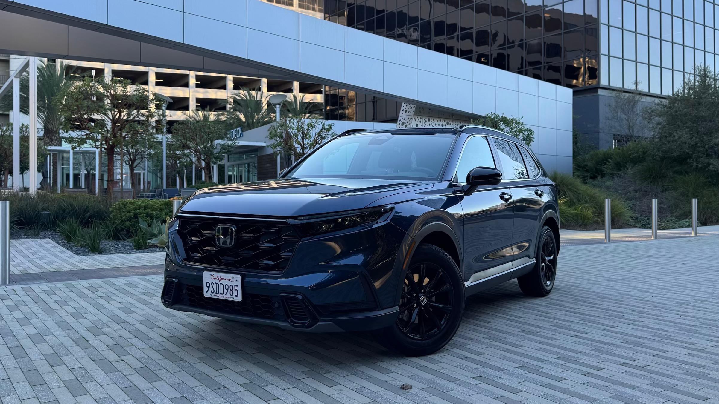 Honda CR-V Hybrid 2025 in 