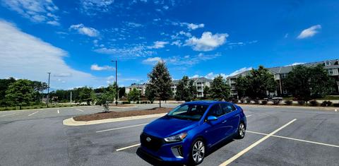 Hyundai Ioniq Hybrid 2017
