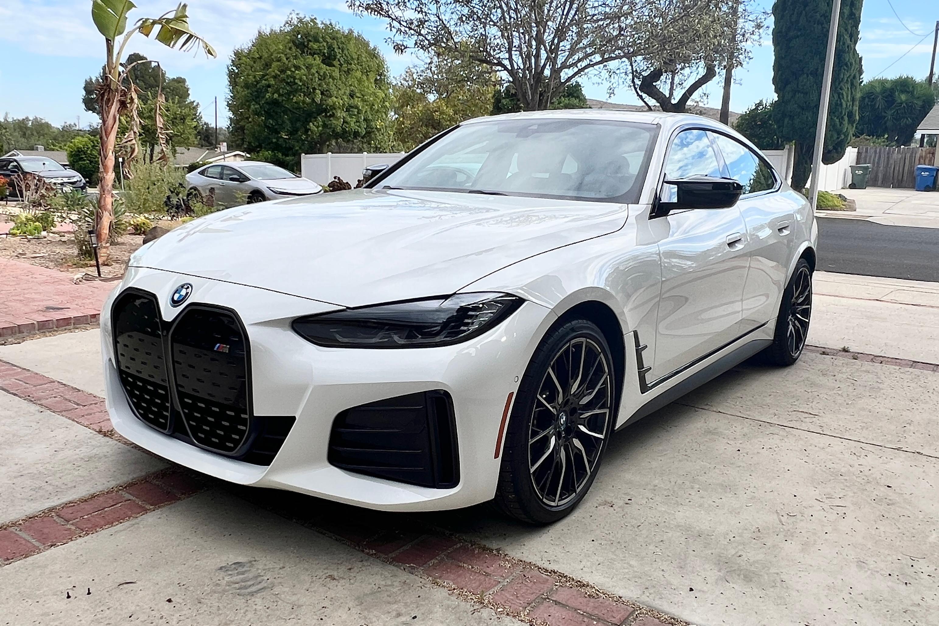 BMW i4 2023 in Thousand Oaks, CA