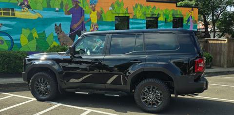 Toyota Land Cruiser 2024