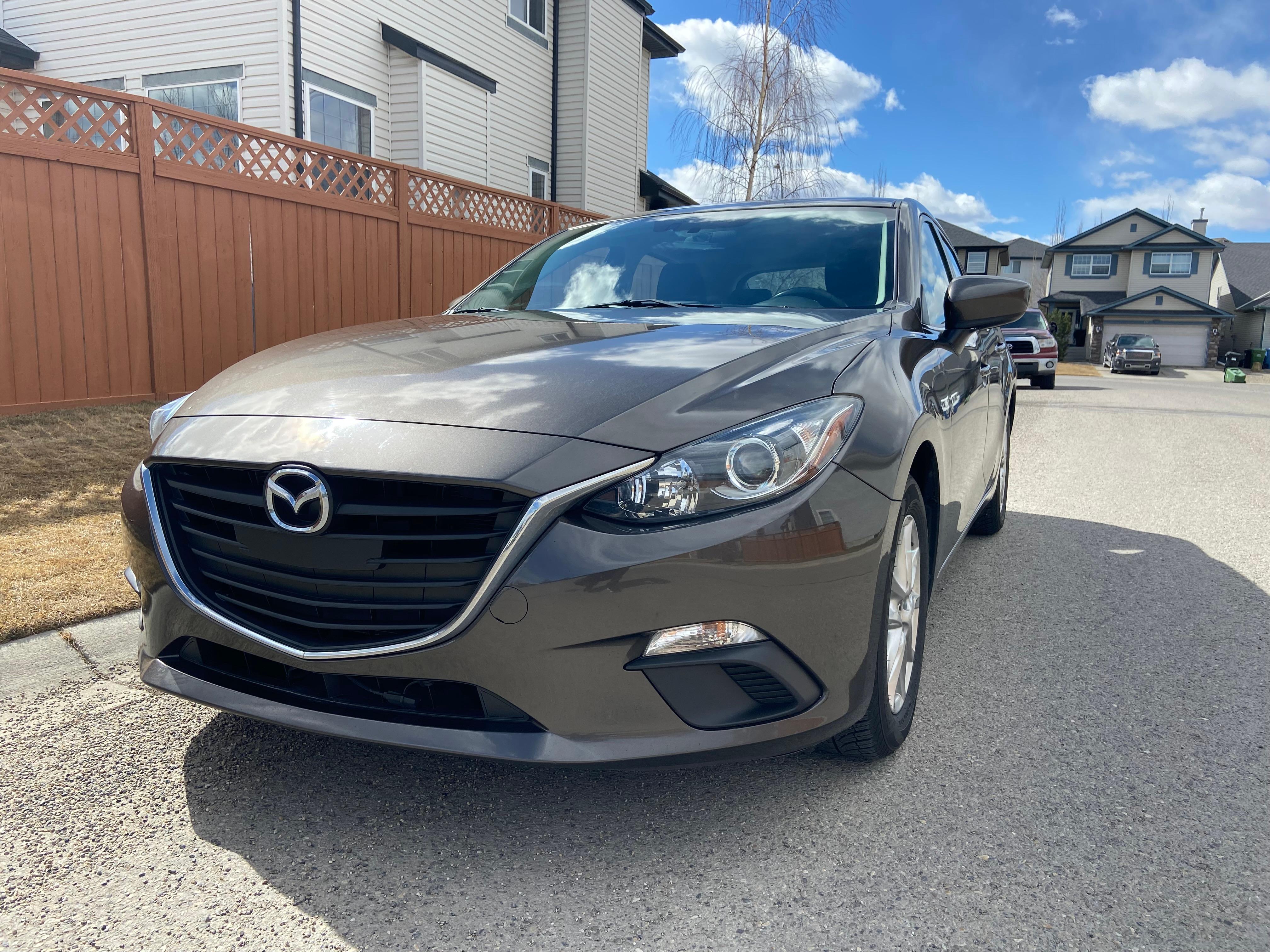 Mazda Mazda3 2016 in Calgary, AB