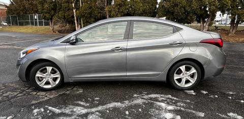 Hyundai Elantra 2016