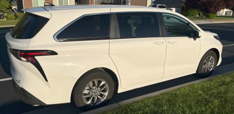 Toyota Sienna 2023