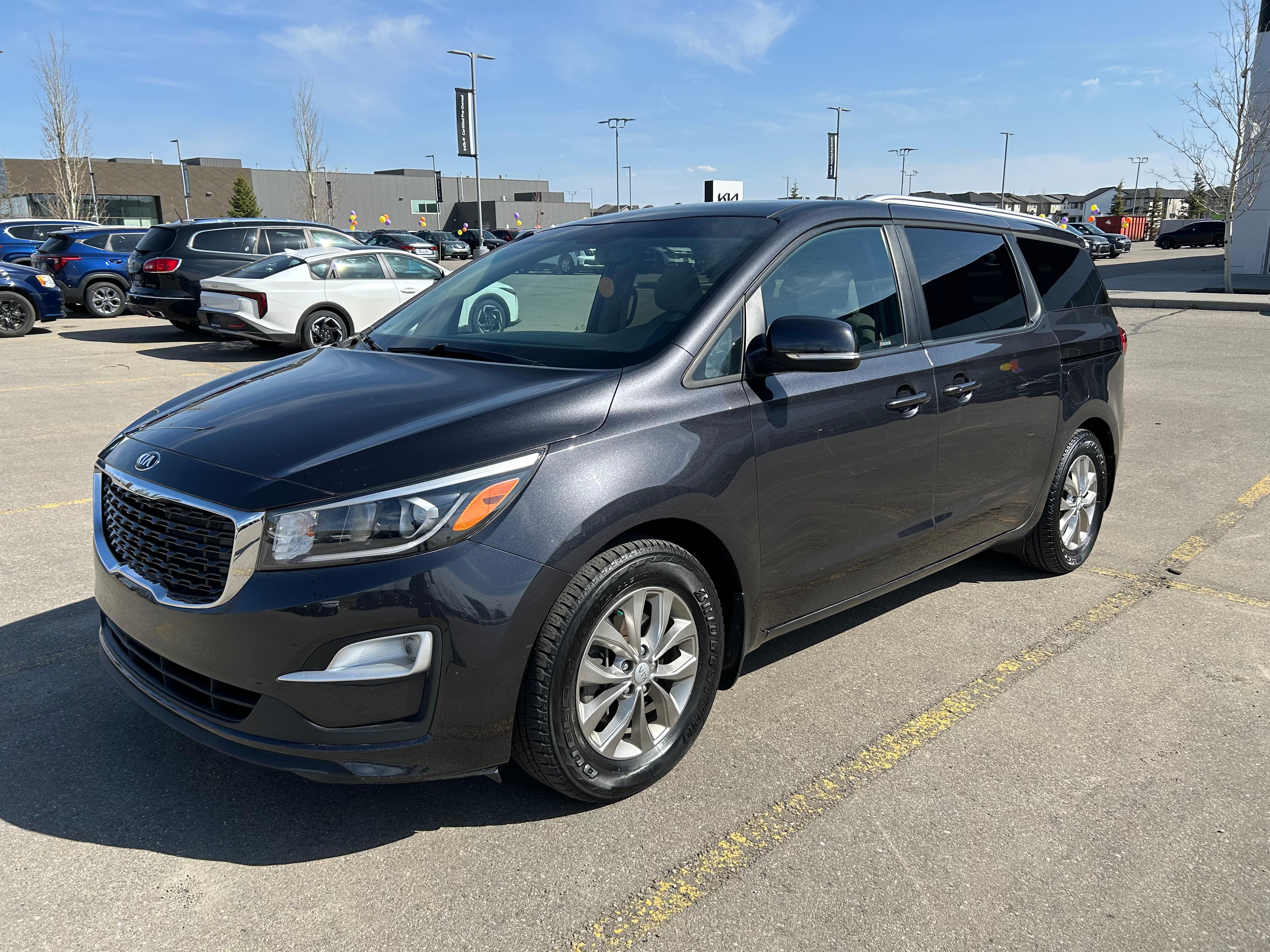 Kia Sedona 2019 in Calgary, AB