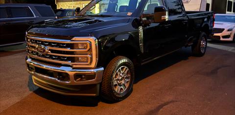 Ford Super Duty F-350 2025
