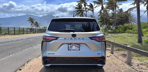 Toyota Sienna 2025