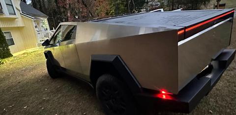Tesla Cybertruck 2024