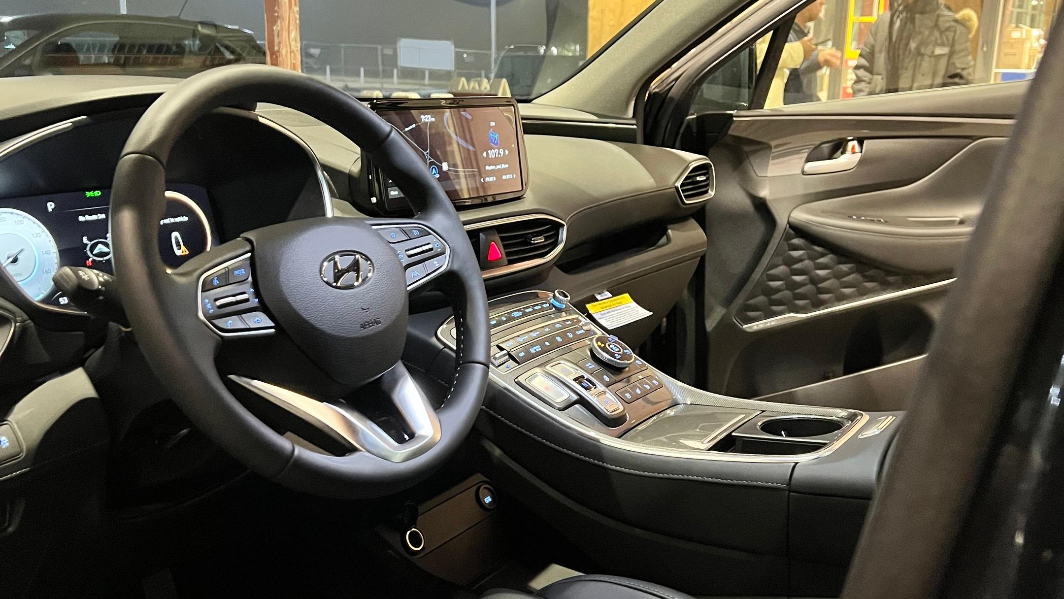 Hyundai Santa Fe Hybrid 2023 in Doraville, GA