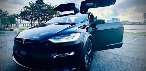 Tesla Model X 2023