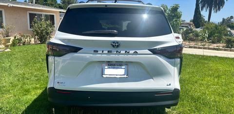 Toyota Sienna 2025