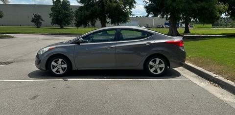 Hyundai Elantra 2013