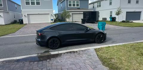 Tesla Model 3 2025
