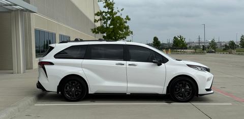 Toyota Sienna 2025