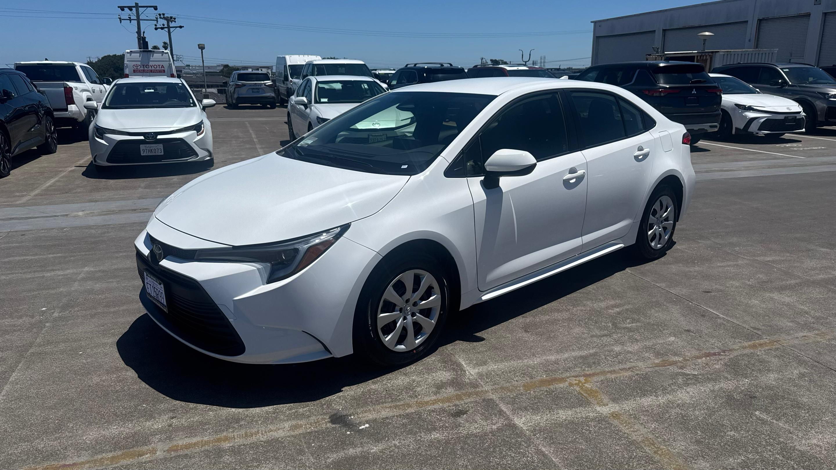 Toyota Corolla Hybrid 2026 en San Bruno, CA