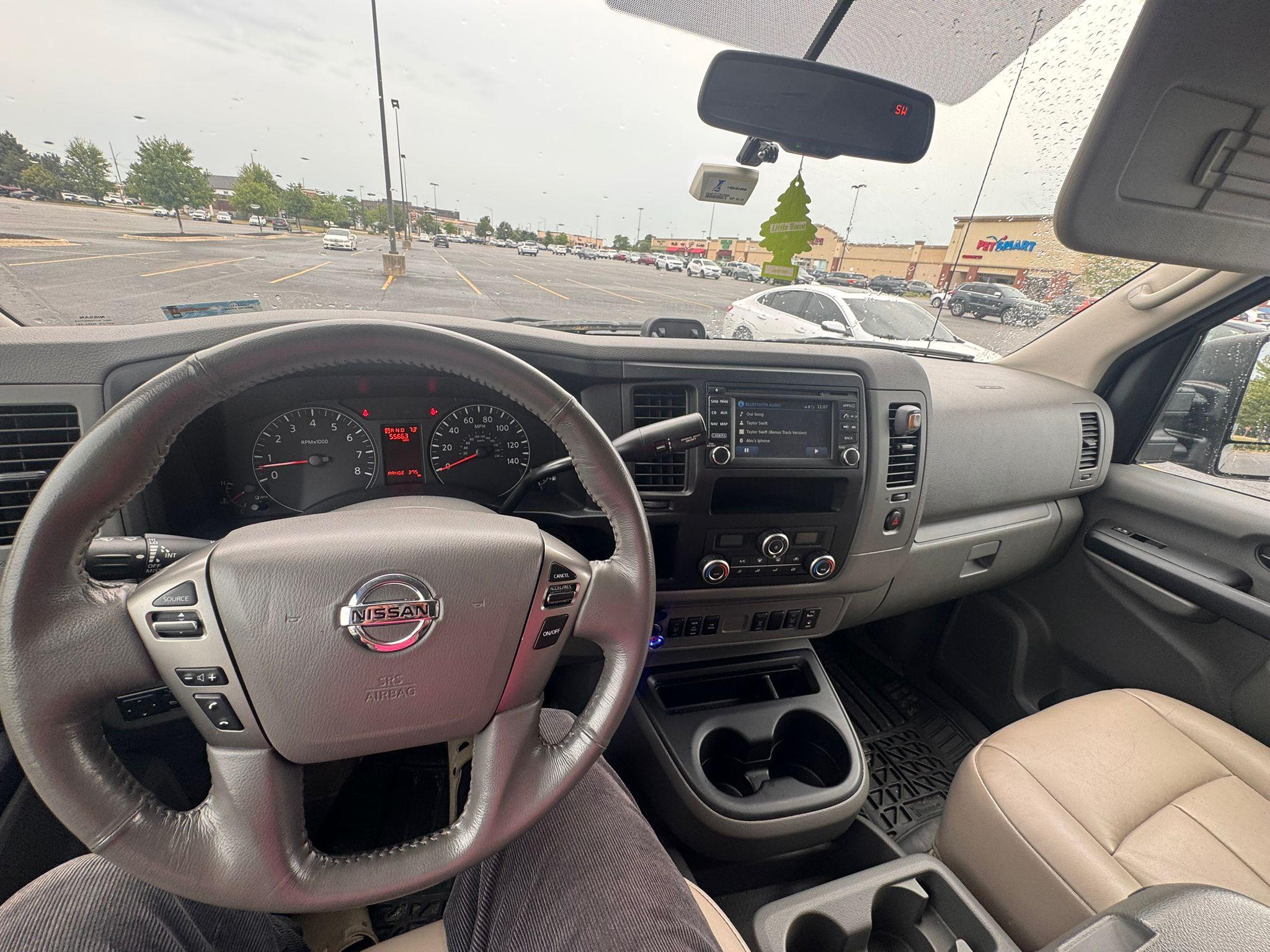 Nissan NV 2016 in Plainfield, IL